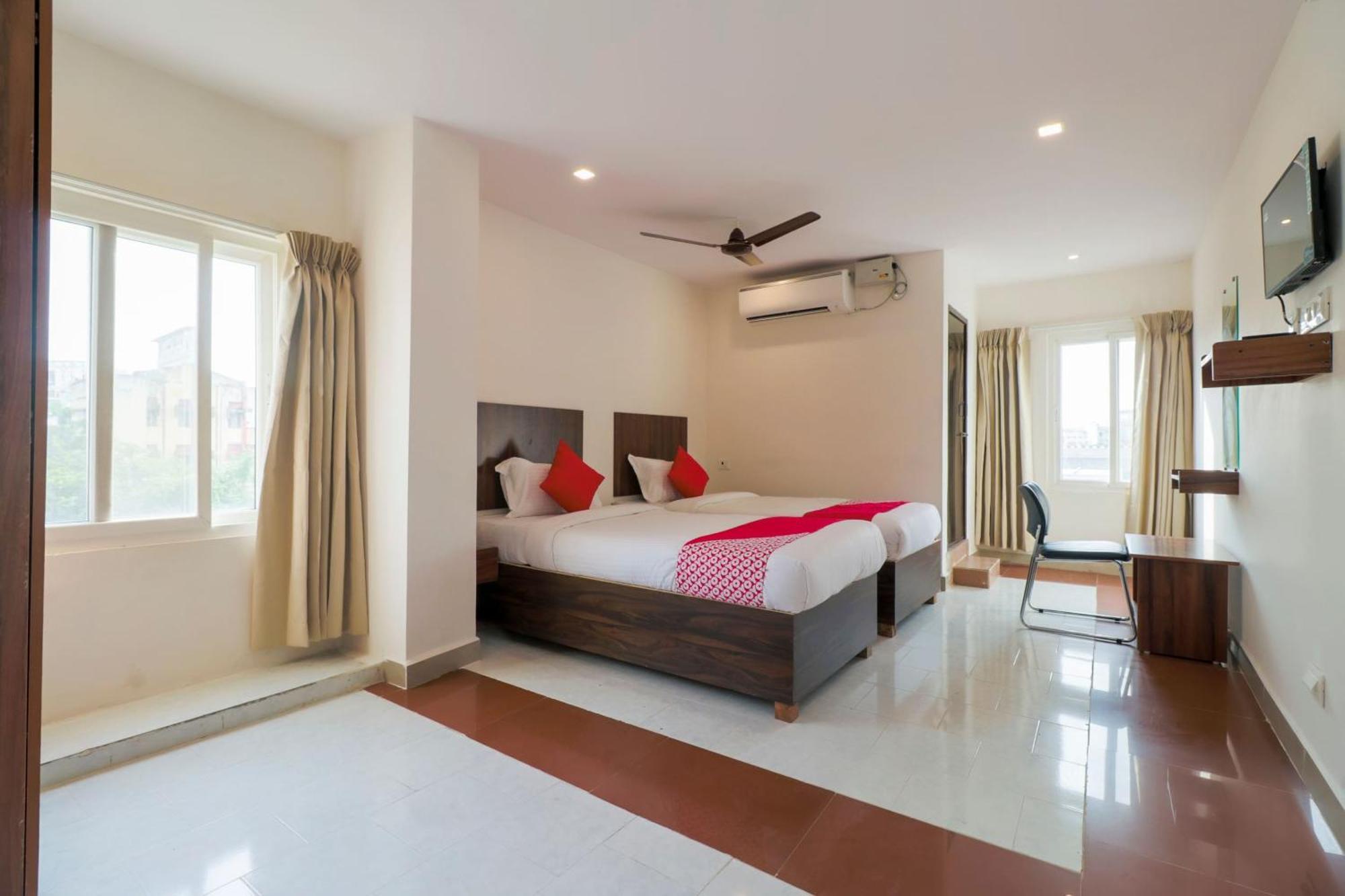 Hotel O Akshaya Elite วิเจยาวารา ภายนอก รูปภาพ